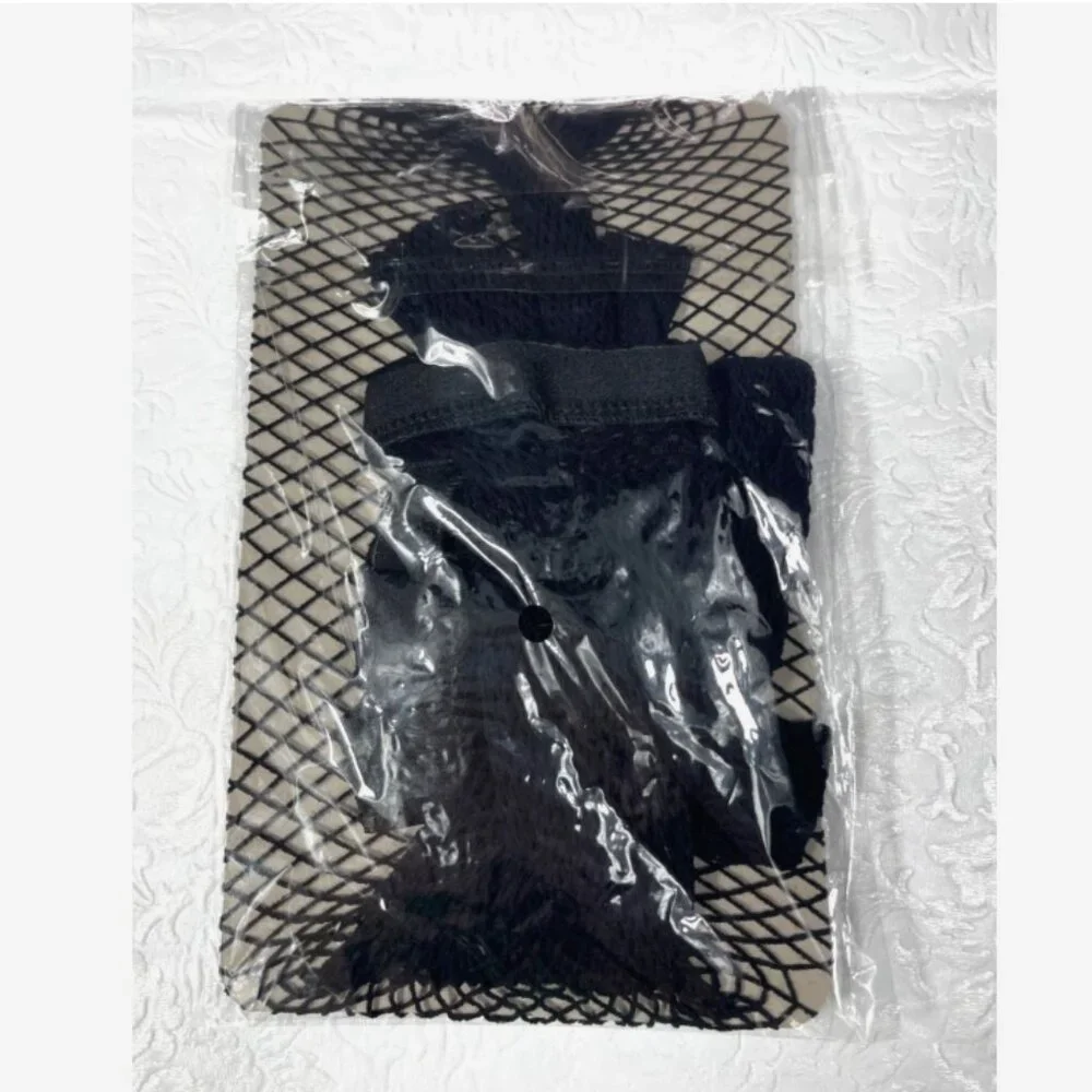 Vintage Y2K Plus Size 1X Black‎ Fishnet Stockings NIP